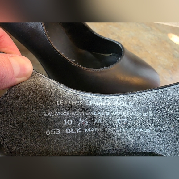 Capezio Manhattan Character Ballroom Shoe Womens Size 10.5 - Picture 6 of 7